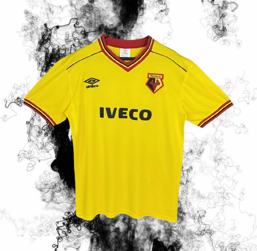 Watford. Camiseta local 1982-1985