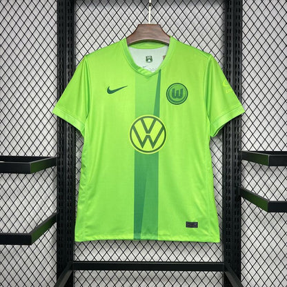 Wolfsburgo. Camiseta local 2024-2025