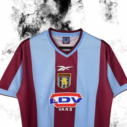 Aston Villa. Camiseta local 1999-2000