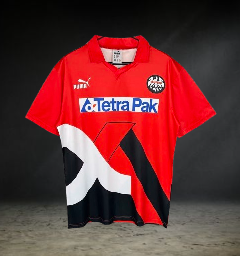 Eintracht Frankfurt. Camiseta local 1993-1996