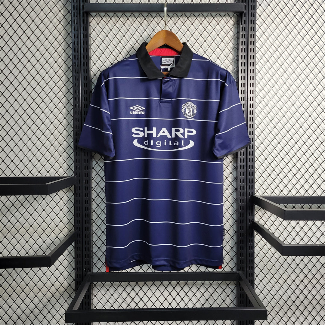 Manchester United. Camiseta visitante 1999-2000