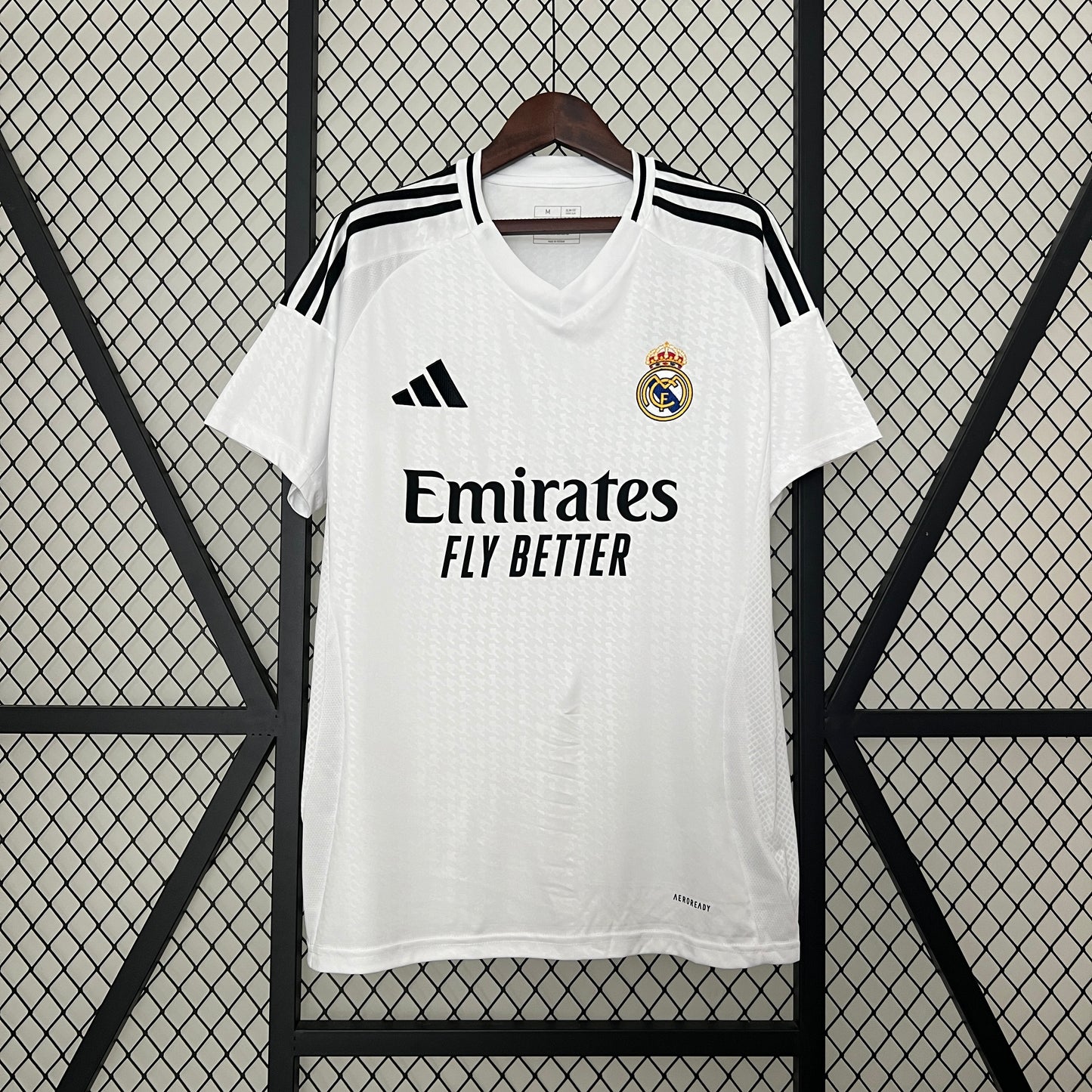 Real Madrid. Camiseta local 2024-2025