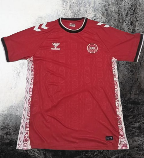 Selección de Groenlandia. Camiseta local 2025