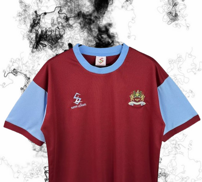 Burnley. Camiseta local 2000-2001