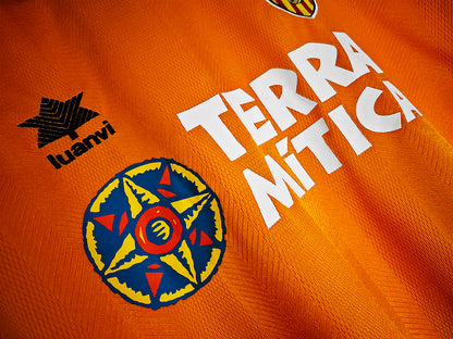 Valencia. Camiseta visitante 1999-2000