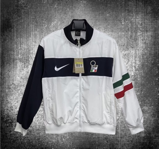 Selección de Italia. Cortaviento Retro White