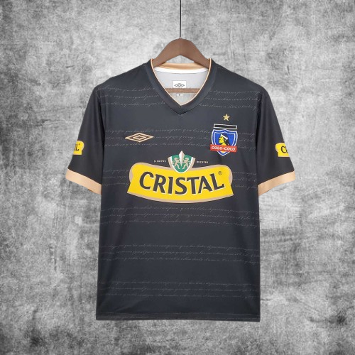 Colo Colo. Camiseta visitante 2011