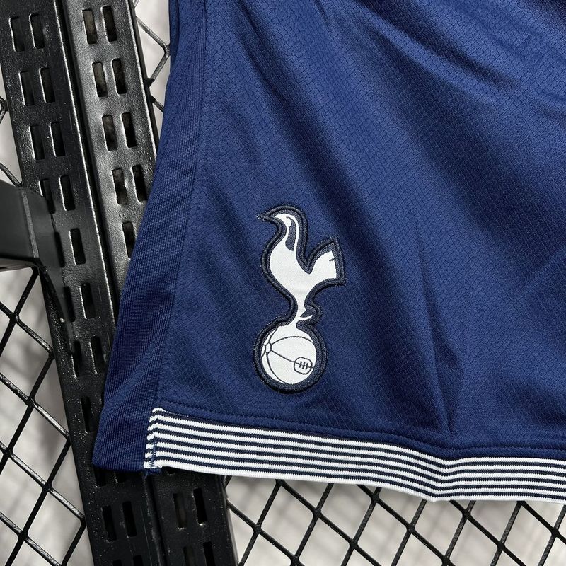 Tottenham. Short local 2024-2025