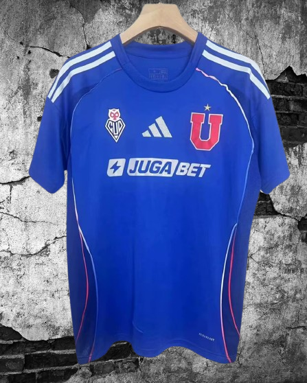 Universidad de Chile. Camiseta Edición Especial 2025