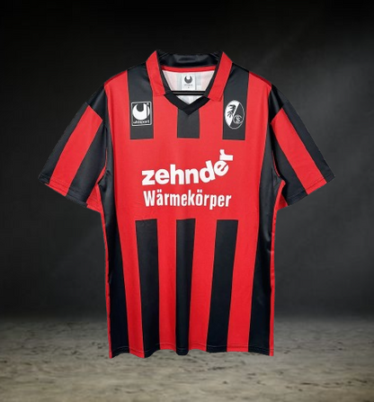 Friburgo. Camiseta local 1994-1995