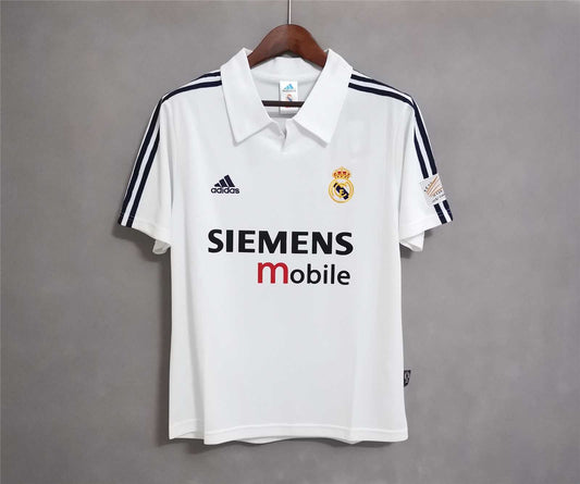 Real Madrid. Camiseta local 2001-2002