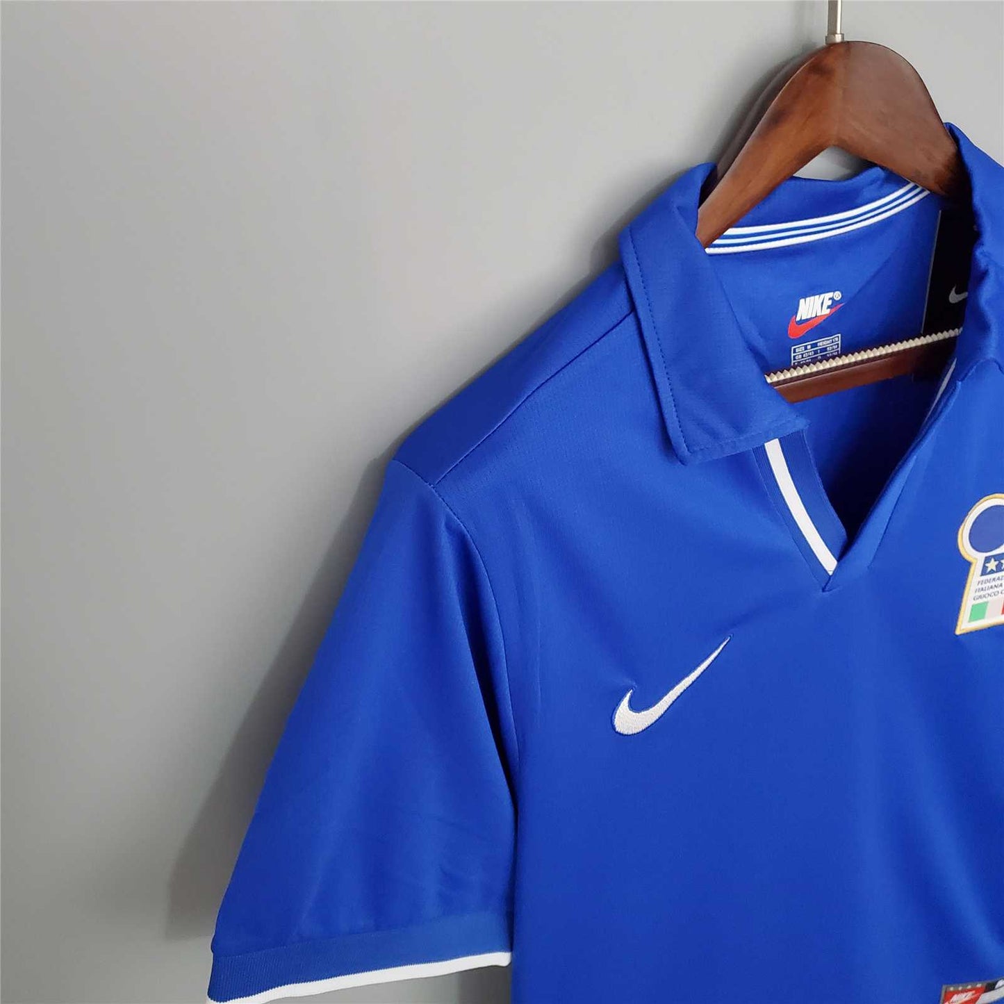 Selección de Italia. Camiseta local 1998