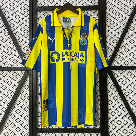 Las Palmas. Camiseta visitante 1998-1999