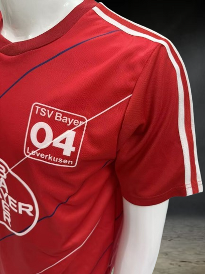 Bayer Leverkusen. Camiseta local 19878-1988