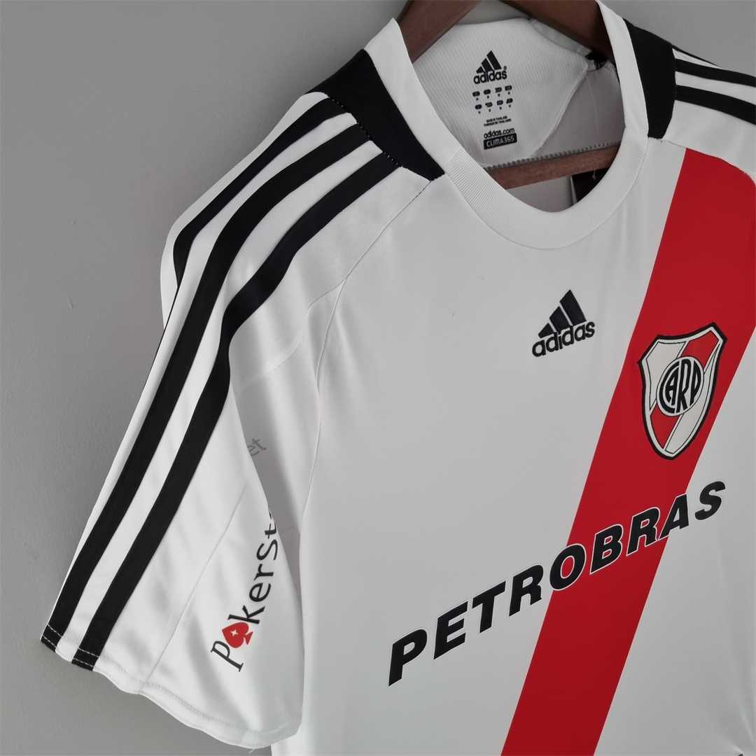 River Plate. Camiseta local 2009-2010