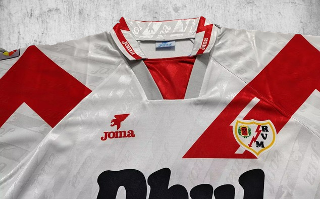 Rayo Vallecano. Camiseta local 1994-1995