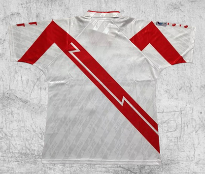 Rayo Vallecano. Camiseta local 1994-1995