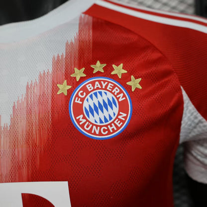 Bayern Munich. Camiseta local Versión Jugador 2025-2026