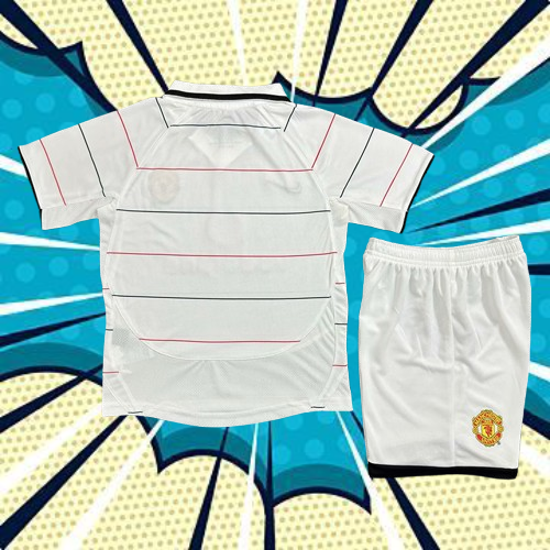 Manchester United. Tercer kit Niño 2003-2005