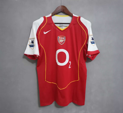 Arsenal. Camiseta local 2004-2005