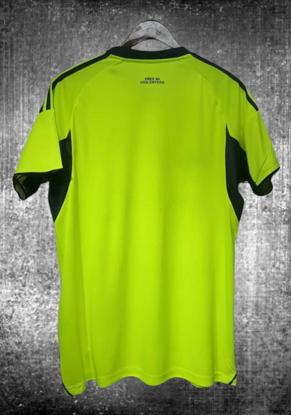 Universidad de Chile. Tercera camiseta 2025