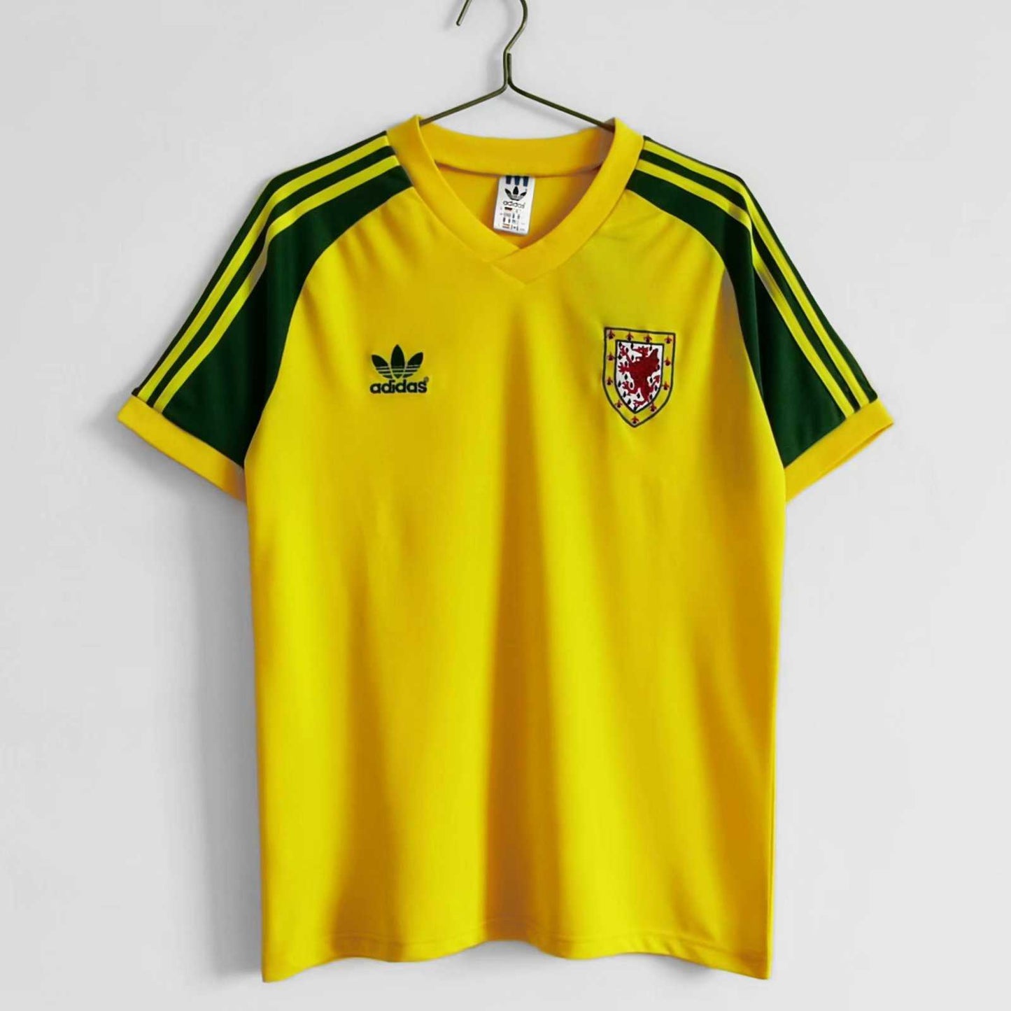 Selección de Gales. Camiseta visitante 1982