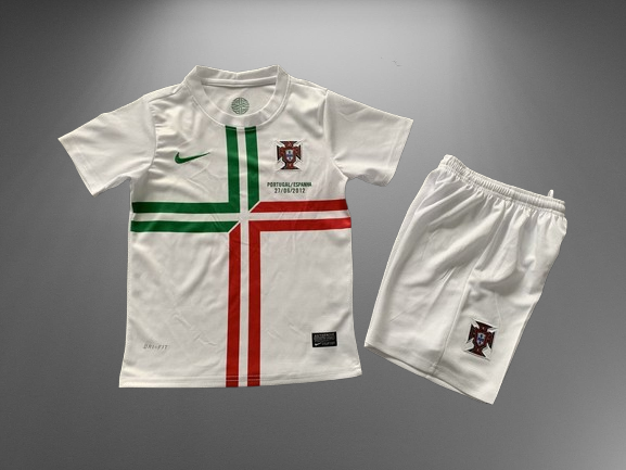 Selección de Portugal. Kit local 2012