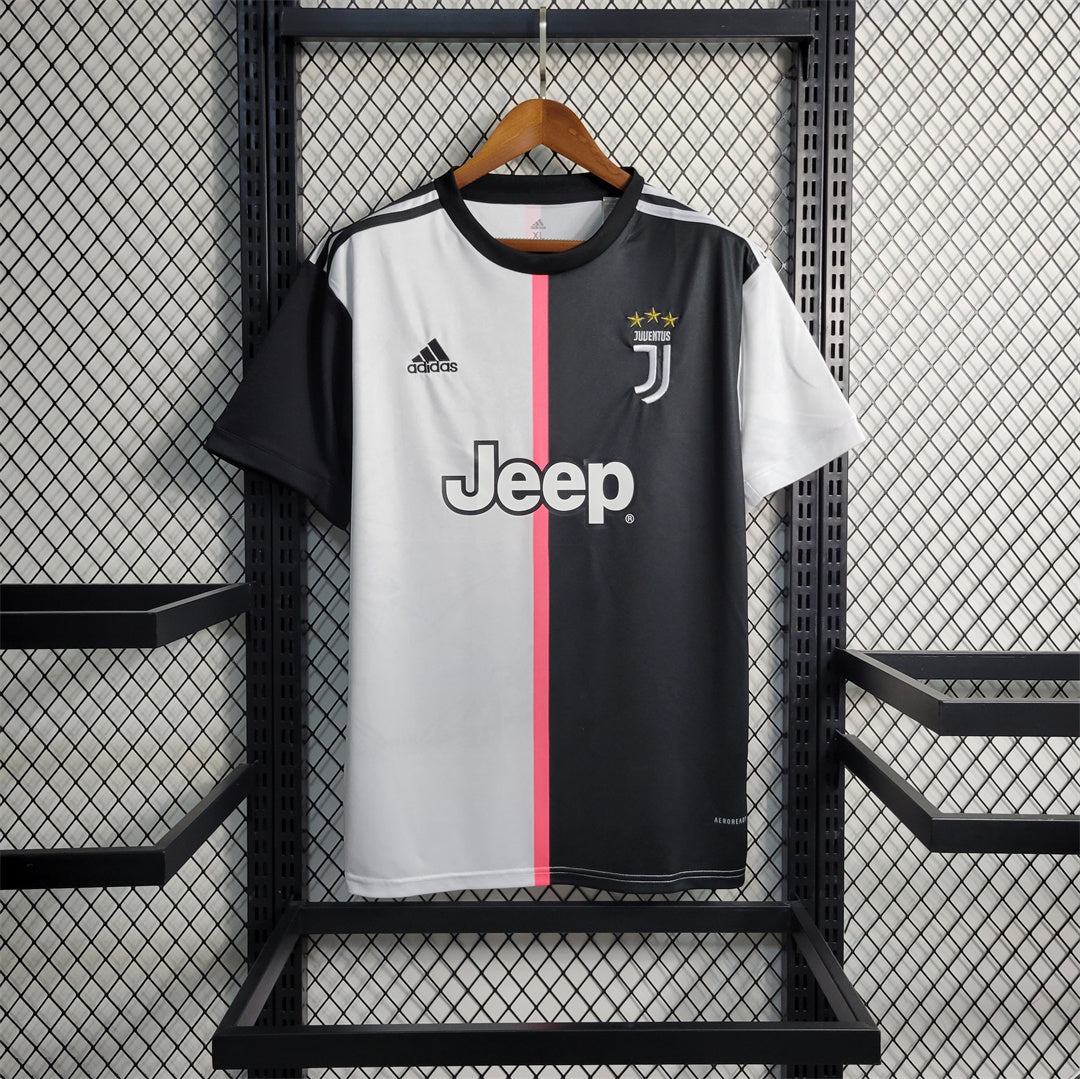 Juventus. Camiseta local 2019-2020
