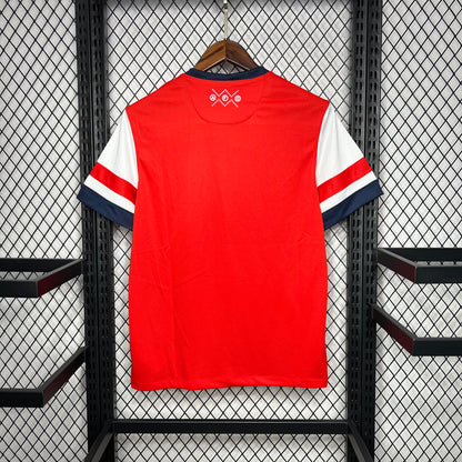 Arsenal. Camiseta local 2012-2013