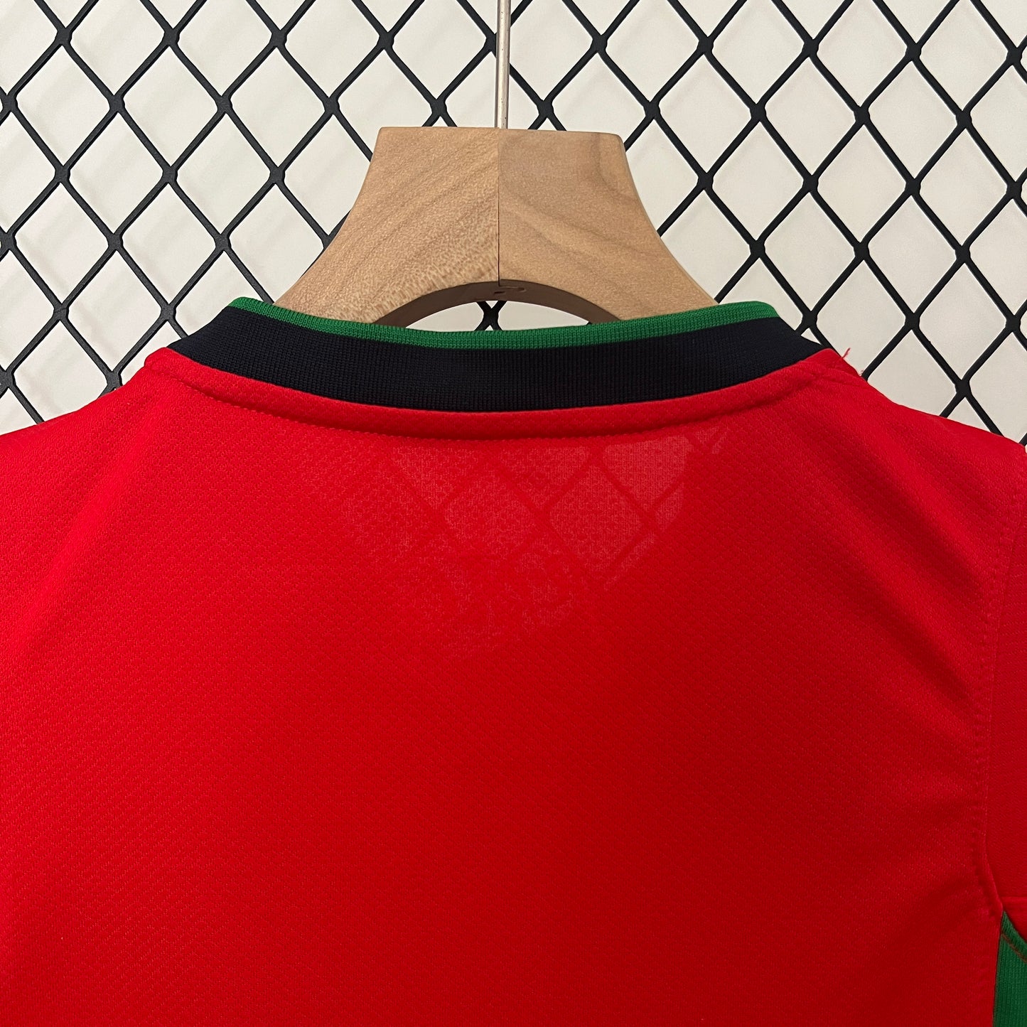 Selección de Portugal. Kit local 2024