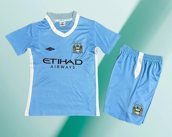 Manchester City. Kit local 2011-2012