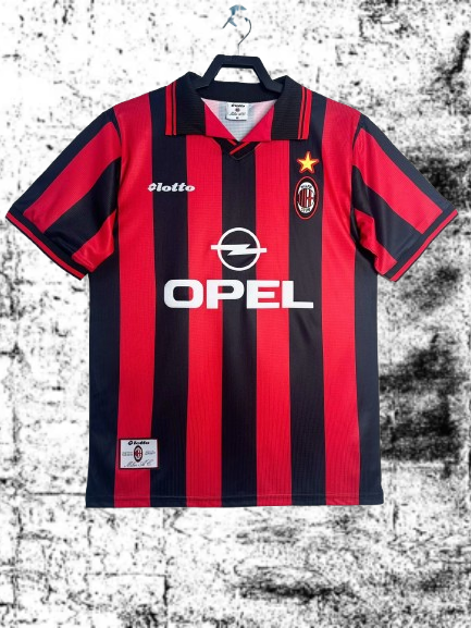 AC Milan. Camiseta local 1997-1998