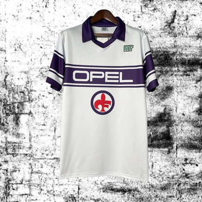 Fiorentina. Camiseta visitante 1984-1985