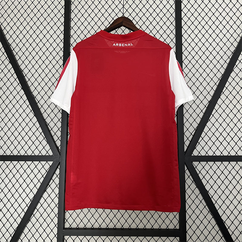 Arsenal. Camiseta local 2011-2012