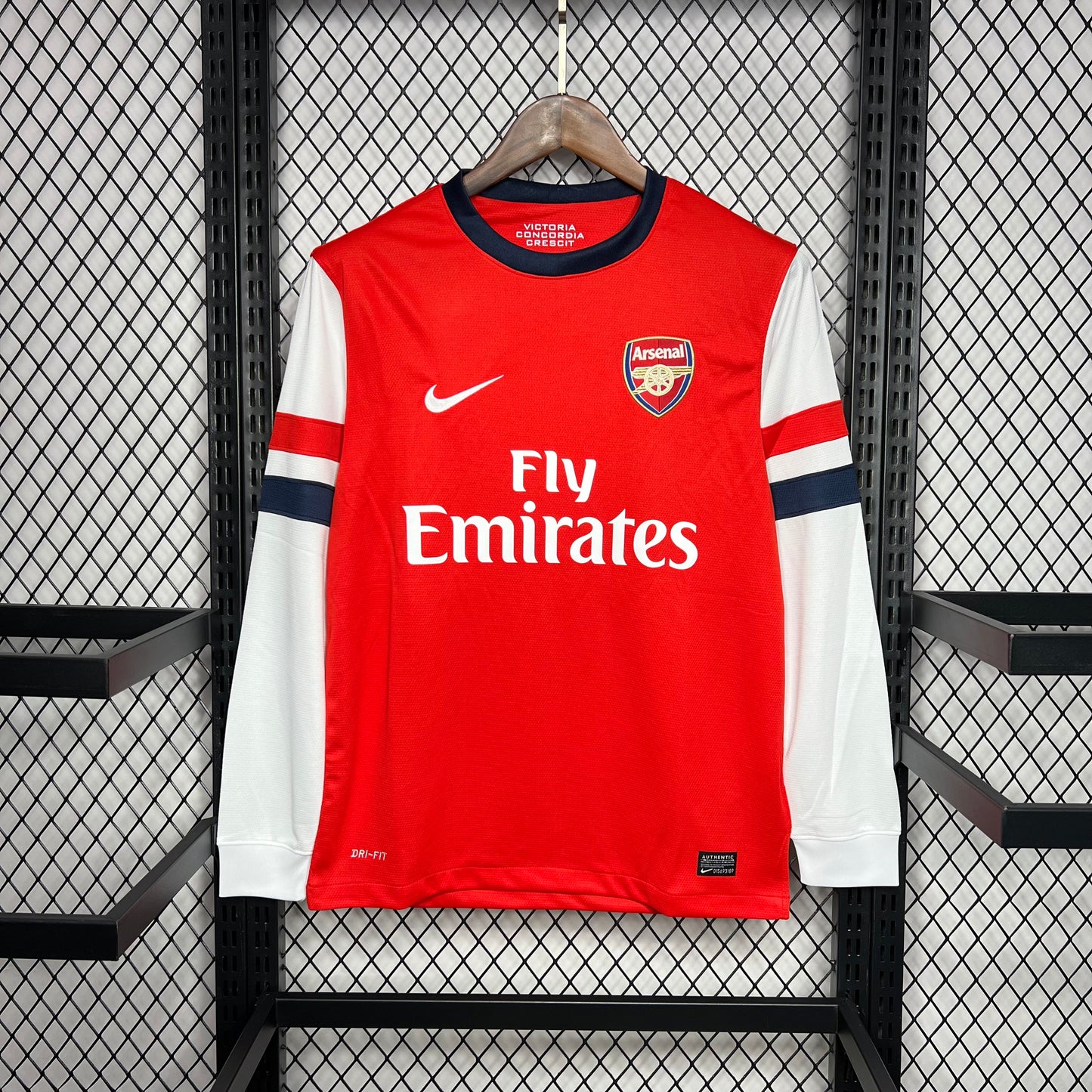 Arsenal. Camiseta local 2012-2013