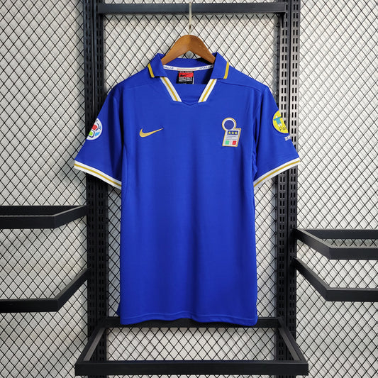 Selección de Italia. Camiseta local 1996