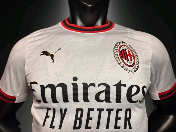 AC Milán. Camiseta visitante Versión Jugador 2026-2027
