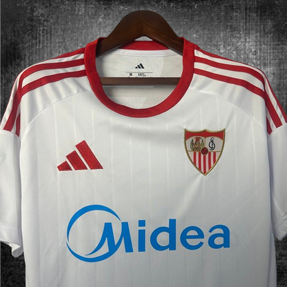 Sevilla. Camiseta local 2025-2026