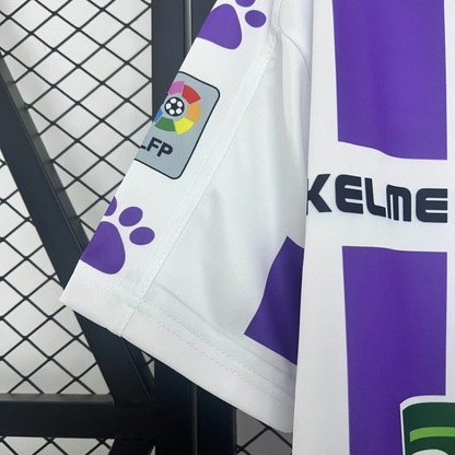 Valladolid. Camiseta local 1995-1996