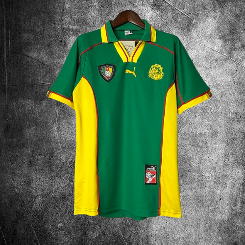 Selección de Camerún. Camiseta local 1998