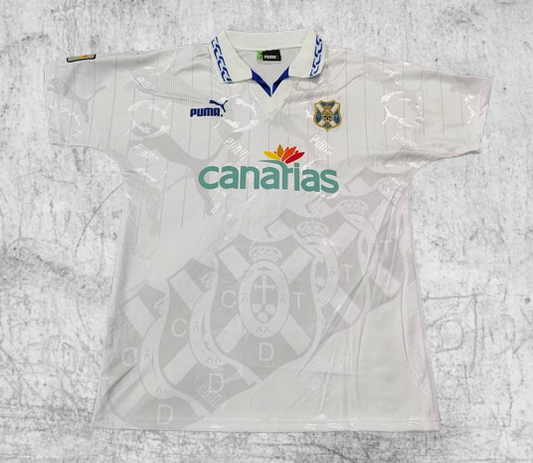 Tenerife. Camiseta local 1995-1996