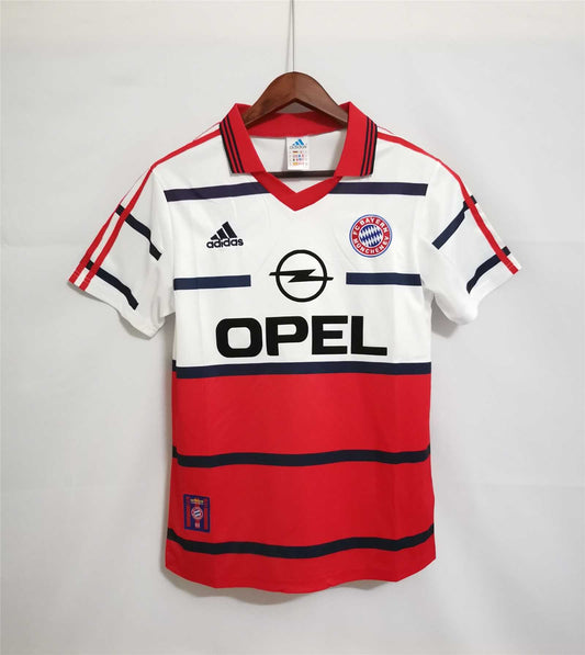 Bayern Munich. Camiseta local 1998-2000