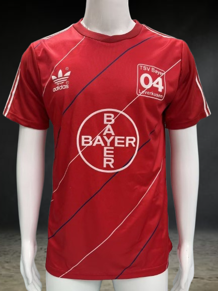 Bayer Leverkusen. Camiseta local 19878-1988