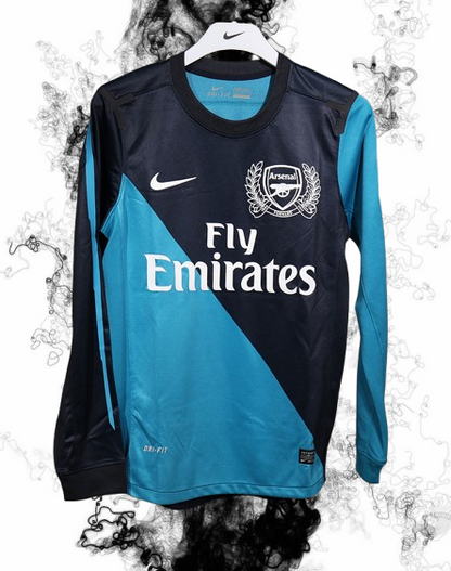 Arsenal. Camiseta visitante 2011-2012