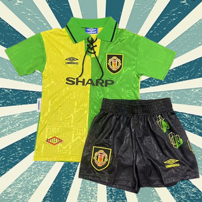 Manchester United. Kit visitante 1992-1994