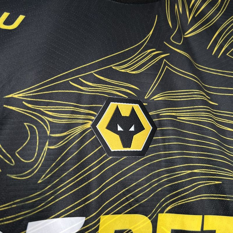 Wolverhampton. Camiseta visitante 2024-2025