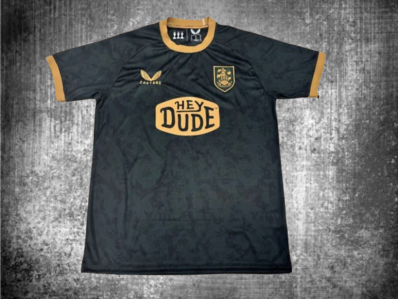 Huddersfield Town. Tercera camiseta 2025-2026