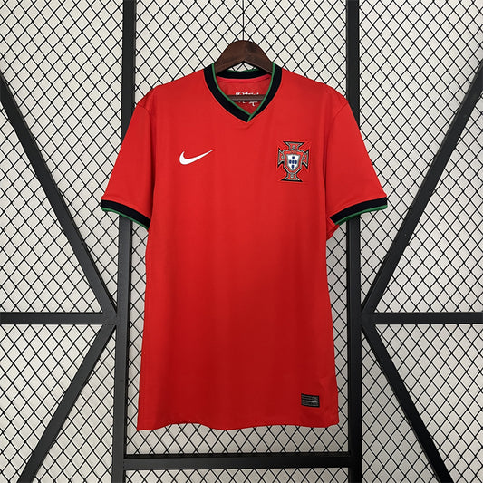 Selección de Portugal. Camiseta local 2024