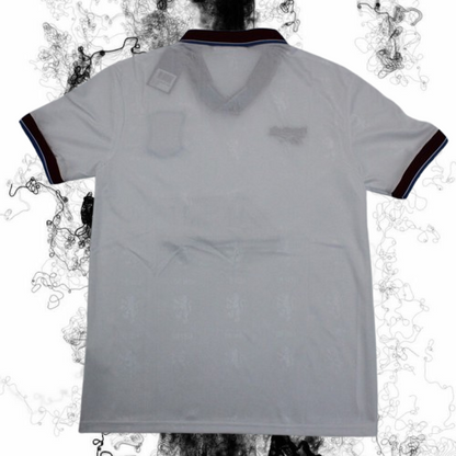Aston Villa. Camiseta visitante 1996-1997