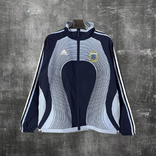 Selección Argentina. Cortaviento retro 2006